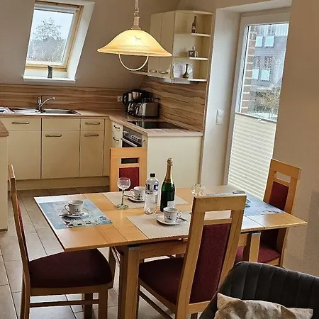 Fewo-deck-1-dorf Apartment *